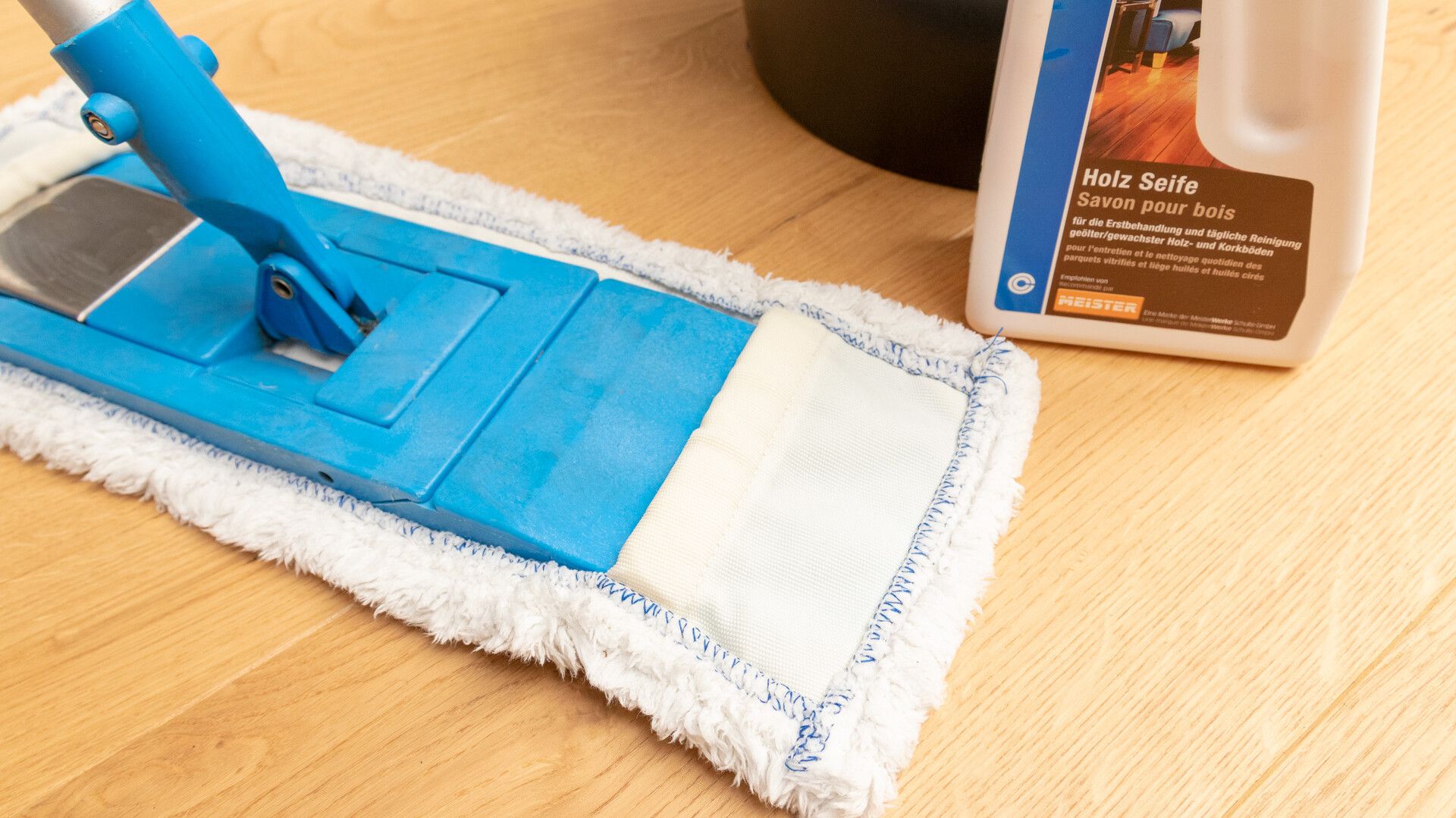 Parkett reinigen